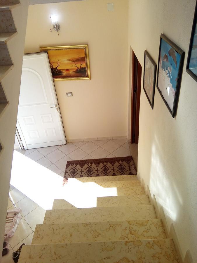 Eagle House Villa Permet Bagian luar foto